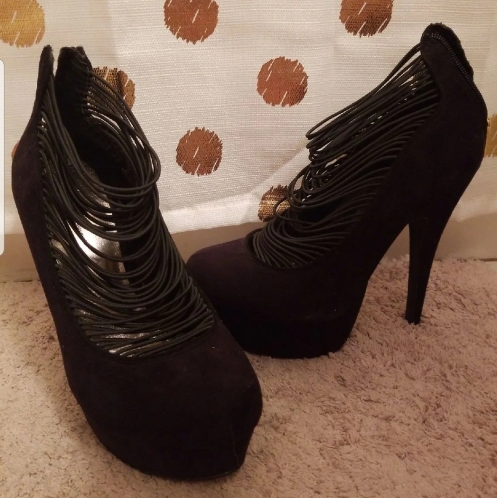 Black strappy heels